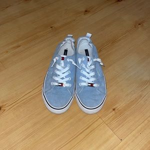 TOMMY HILFIGER SHOES
